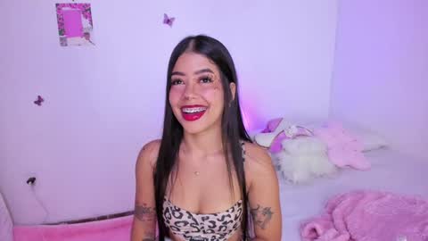 Ana online show from January 1, 10:24 pm