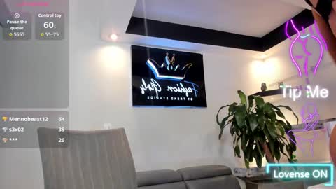 ana online show from September 18, 1:18 am