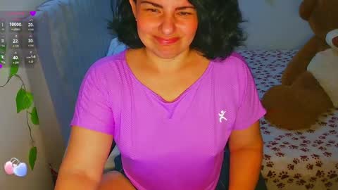 Ana online show from April 7, 1:22 pm