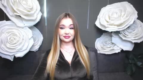 anastacyyellig online show from May 30, 9:23 pm