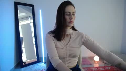anastasia_doll8 online show from May 10, 2:44 pm