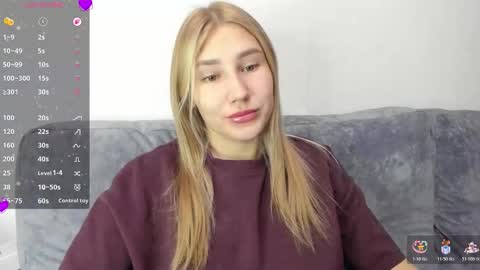 Snapshot of and1sa chatting on December 19, 8:21 am Andisa online show from December 19, 8:21 am