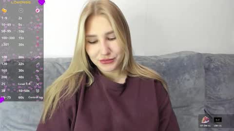 Snapshot of and1sa chatting on December 20, 10:44 am Andisa online show from December 20, 10:44 am