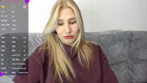 Snapshot of and1sa chatting on January 5, 5:27 pm Andisa online show from January 5, 5:27 pm