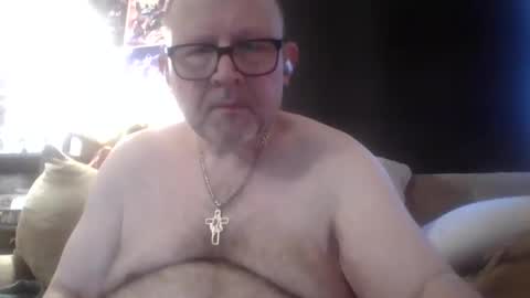 anderso19744 online show from April 10, 6:34 pm