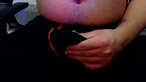 andrcs online show from March 7, 12:15 am