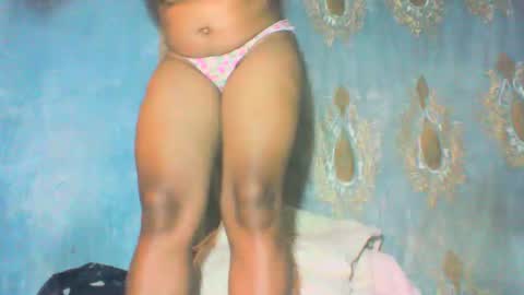 andre415913 online show from April 1, 8:15 am