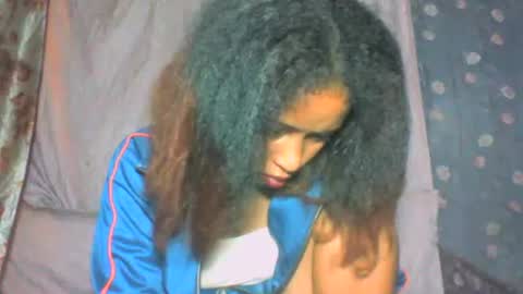andre415913 online show from May 9, 5:12 am