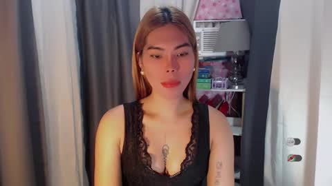 andrea06121998 online show from February 20, 12:05 pm