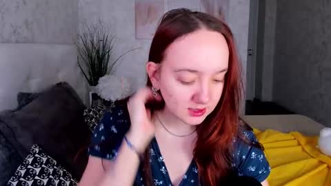 Andrea hereGMT7Mon Tue Wen ThFri Sat Su 0300am-0900am. online show from December 4, 1:04 am