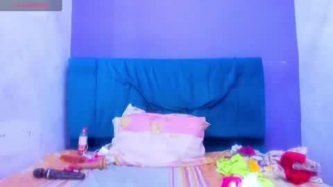 andrealopezaenmar online show from June 28, 1:11 am