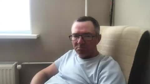 andreass60 online show from June 15, 5:42 am