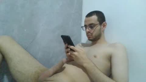 andres129494 online show from February 17, 1:35 am