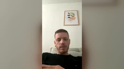 andresabinoo95 online show from July 3, 6:58 pm