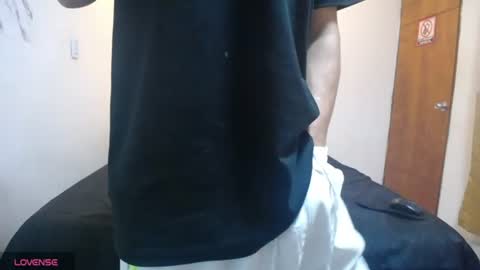 Snapshot of andrescoll25 chatting on July 8, 5:39 pm andrescoll25 online show from July 8, 5:39 pm