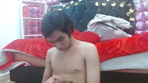 andresdark_07 online show from January 31, 7:11 pm