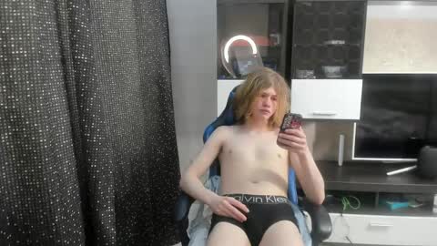 Andrew online show from May 4, 7:26 am