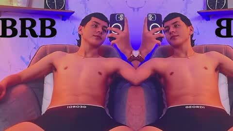 Snapshot of andrew_restrepo chatting on October 1, 11:00 pm andrew restrepo online show from October 1, 11:00 pm