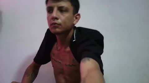 Snapshot of andrewcooper1 chatting on January 31, 7:11 pm andrew online show from January 31, 7:11 pm