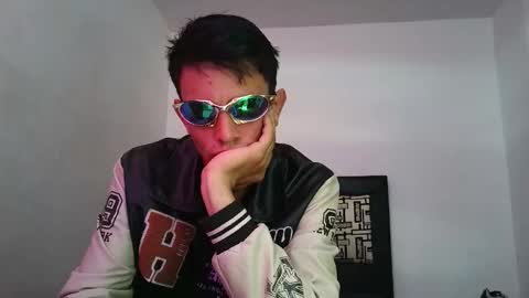 Snapshot of andrewcooper1 chatting on February 5, 4:22 pm andrew online show from February 5, 4:22 pm