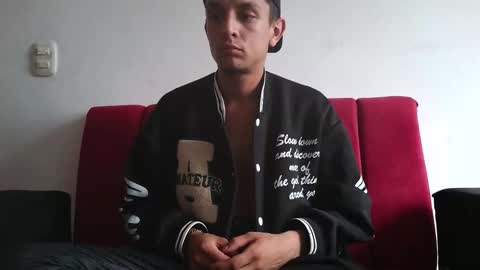 Snapshot of andrewcooper1 chatting on February 12, 5:08 pm andrew online show from February 12, 5:08 pm