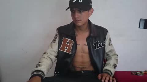 Snapshot of andrewcooper1 chatting on February 14, 4:26 pm andrew online show from February 14, 4:26 pm