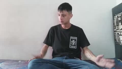 Snapshot of andrewcooper1 chatting on March 17, 1:14 pm andrew online show from March 17, 1:14 pm