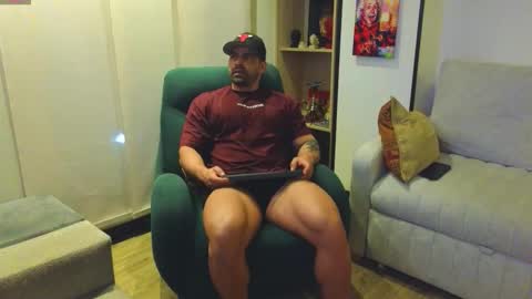 Andrew online show from February 18, 11:33 pm