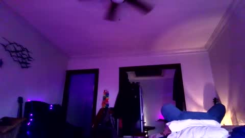 andrewgennie online show from March 21, 7:02 am