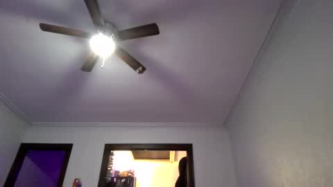 andrewgennie online show from April 20, 5:32 am