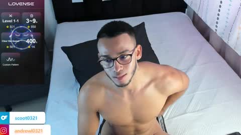 Snapshot of andrewl0321 chatting on February 20, 2:02 pm Follow me in Fansly online show from February 20, 2:02 pm