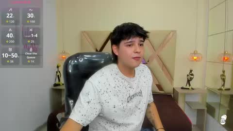 ANDREW online show from April 15, 1:07 pm