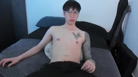 twx Andy twink3 online show from June 20, 9:50 pm