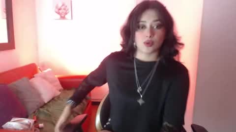 andy_eagleton_20 online show from April 7, 3:07 am