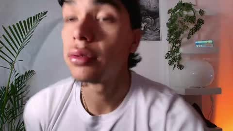 andypalmerr online show from May 19, 10:27 pm