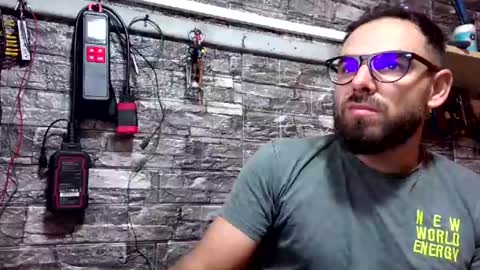andyshr133 online show from July 10, 3:00 am