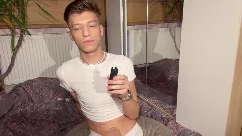 AndyTwinkkk online show from January 25, 2:36 pm