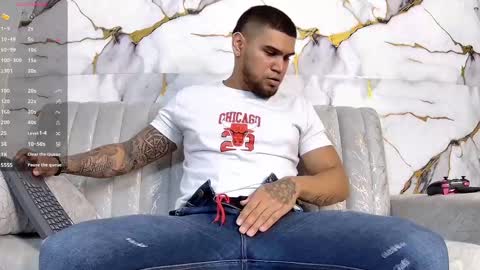 angel__tattoo online show from May 21, 1:34 am