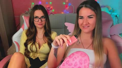 Ivanna and Jessica online show from May 13, 3:15 am