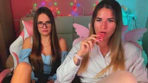 Ivanna and Jessica online show from May 15, 3:35 am