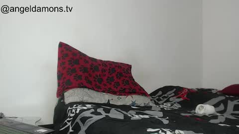 Angel Damons online show from March 21, 4:10 pm