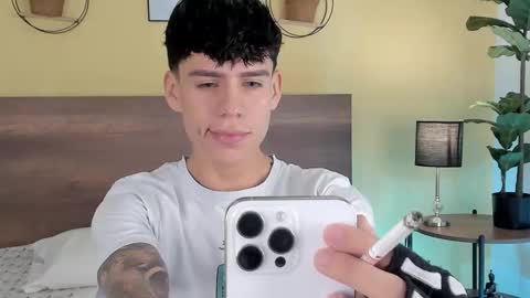 Angel online show from February 17, 4:53 am