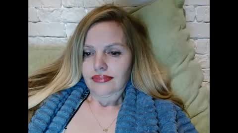 ANGEL online show from November 22, 4:28 pm
