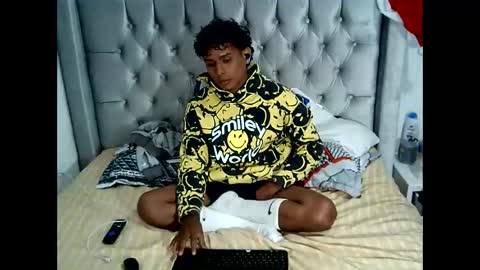Snapshot of angel_hot_always chatting on January 9, 12:46 am angel_hot_always online show from January 9, 12:46 am