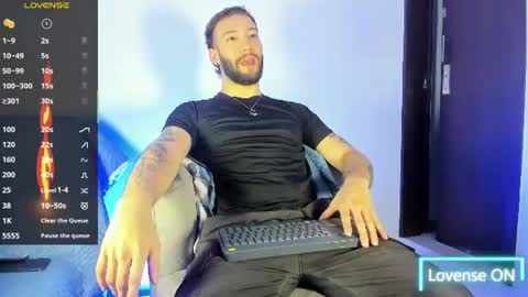 Snapshot of angel_kyrozz chatting on July 5, 7:10 pm angel_kyrozz online show from July 5, 7:10 pm