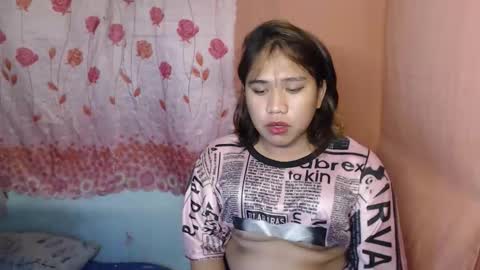 angel_sweet247 online show from February 14, 8:16 pm