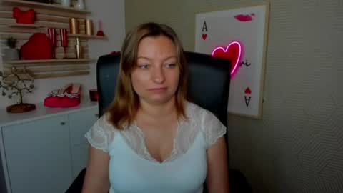 Angela online show from June 24, 5:28 am