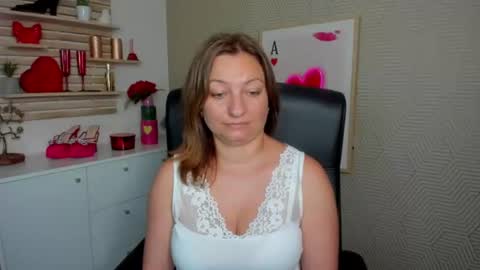 Angela online show from July 20, 10:39 am