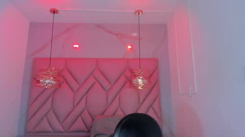 Snapshot of angelaa_cute chatting on May 23, 6:34 pm ANGELA online show from May 23, 6:34 pm