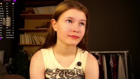 Mary online show from January 10, 11:23 am